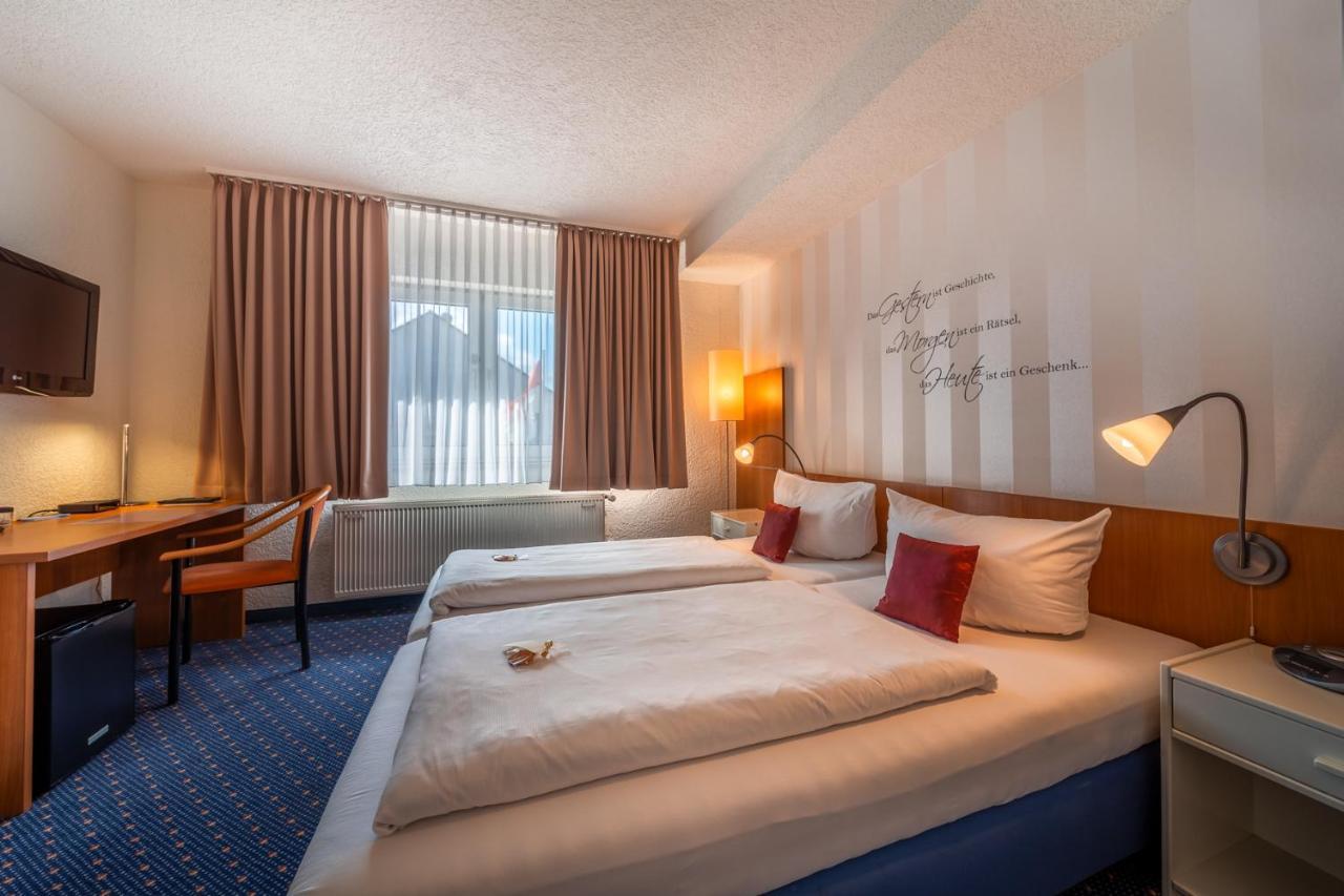 Parkhotel โอเบิร์ทสเฮาเซน ภายนอก รูปภาพ